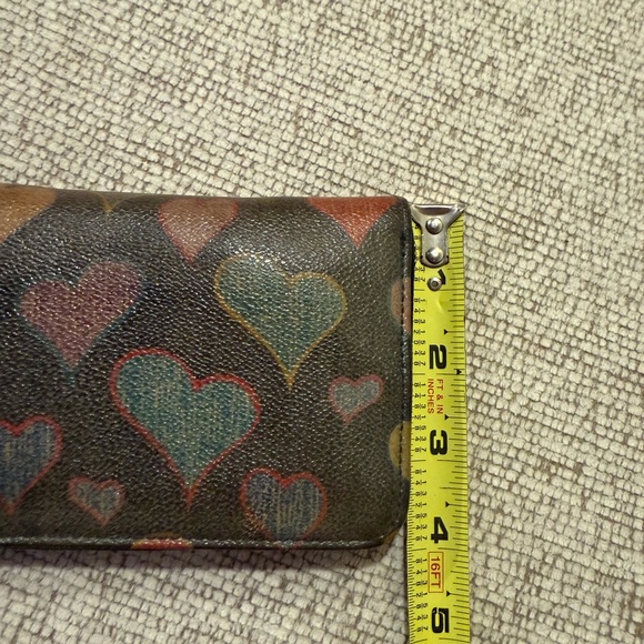 Heart Pattern Wallet - Picture 4 of 11